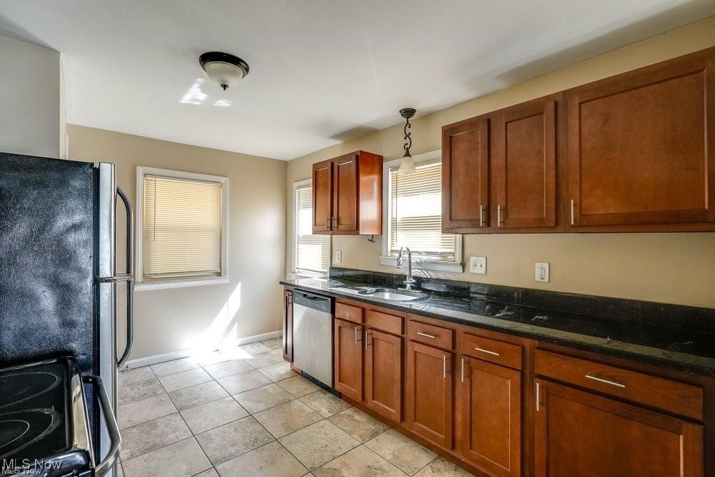 145 Richmond Road Richmond Heights OH 44143