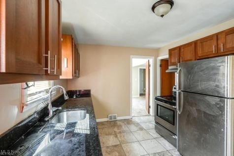 145 Richmond Road Richmond Heights OH 44143