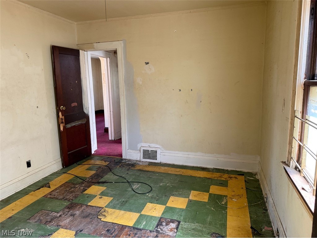 10205 Sandusky Avenue Cleveland OH 44105