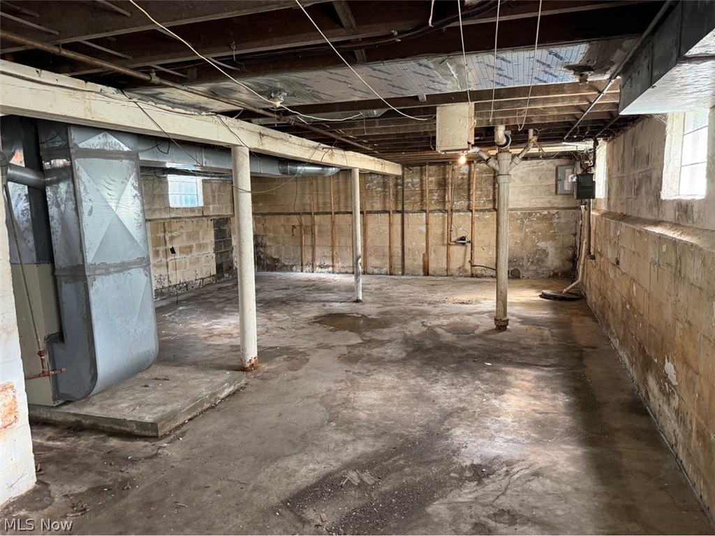10205 Sandusky Avenue Cleveland OH 44105