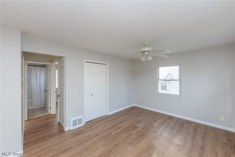 609 Princeton Avenue Elyria OH 44035