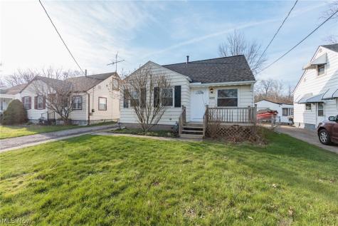 609 Princeton Avenue Elyria OH 44035