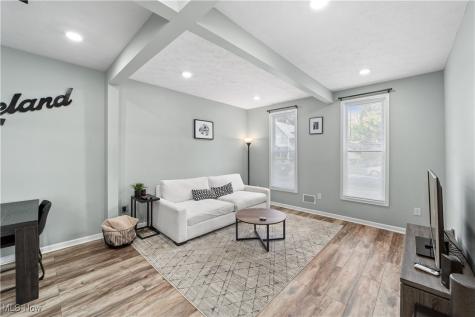 3251 Marvin Avenue Cleveland OH 44109