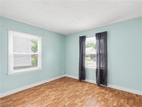 1436 Curtis Avenue Cuyahoga Falls OH 44221