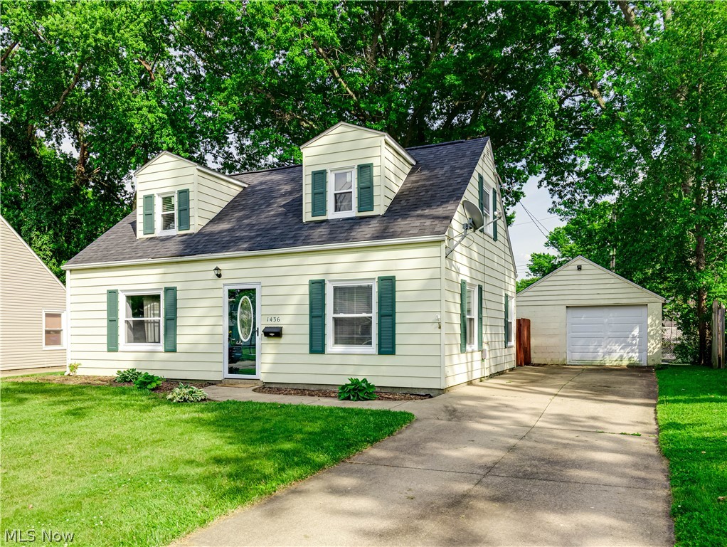 1436 Curtis Avenue Cuyahoga Falls OH 44221