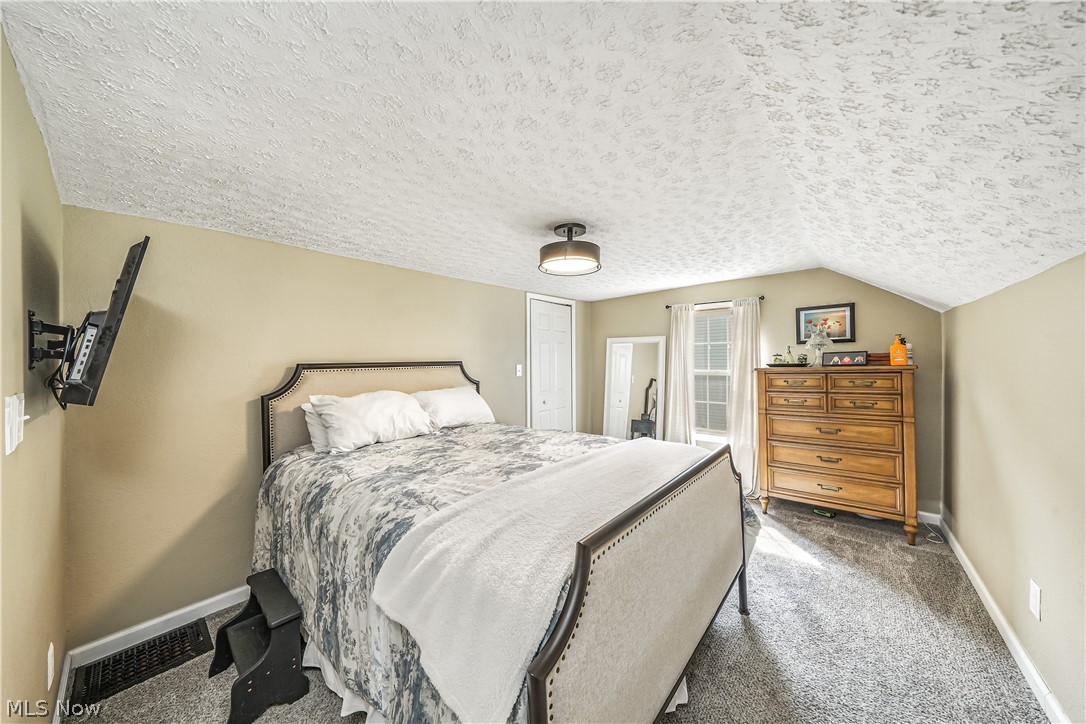 8220 Center Street Garrettsville OH 44231