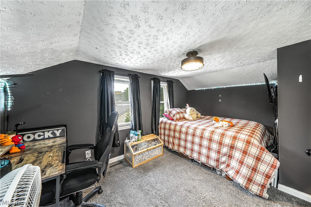 8220 Center Street Garrettsville OH 44231