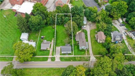 8220 Center Street Garrettsville OH 44231