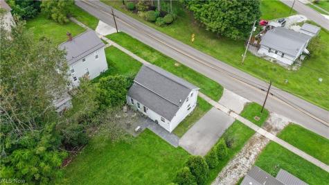 8220 Center Street Garrettsville OH 44231