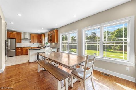 2976 Greenleaf Road Akron OH 44312