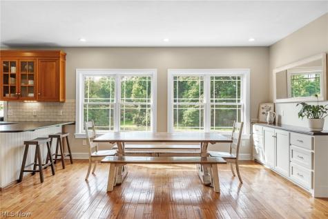2976 Greenleaf Road Akron OH 44312
