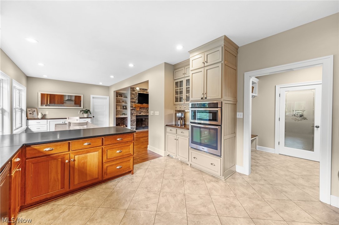 2976 Greenleaf Road Akron OH 44312