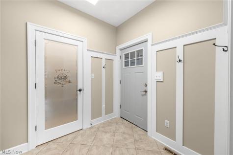 2976 Greenleaf Road Akron OH 44312