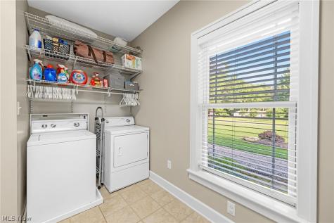 2976 Greenleaf Road Akron OH 44312
