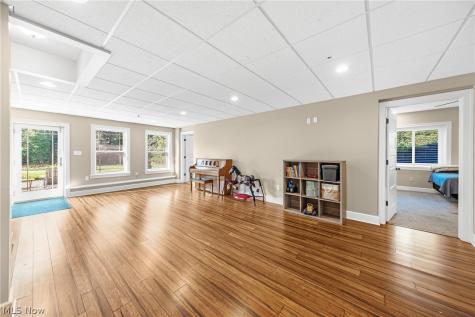 2976 Greenleaf Road Akron OH 44312