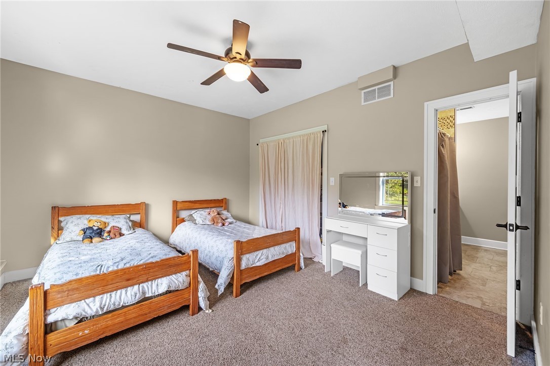 2976 Greenleaf Road Akron OH 44312