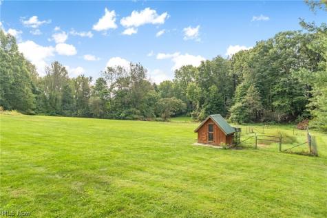2976 Greenleaf Road Akron OH 44312