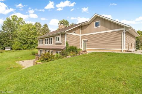 2976 Greenleaf Road Akron OH 44312