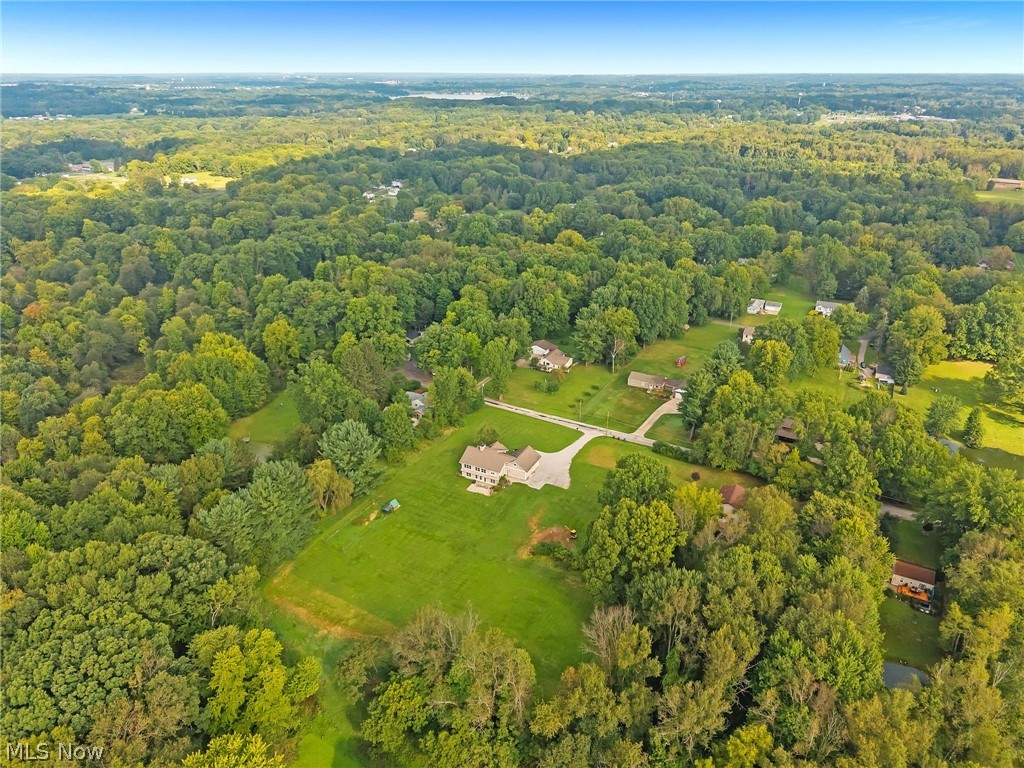 2976 Greenleaf Road Akron OH 44312