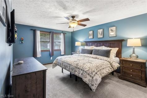 4503 Northview Avenue NW Canton OH 44709