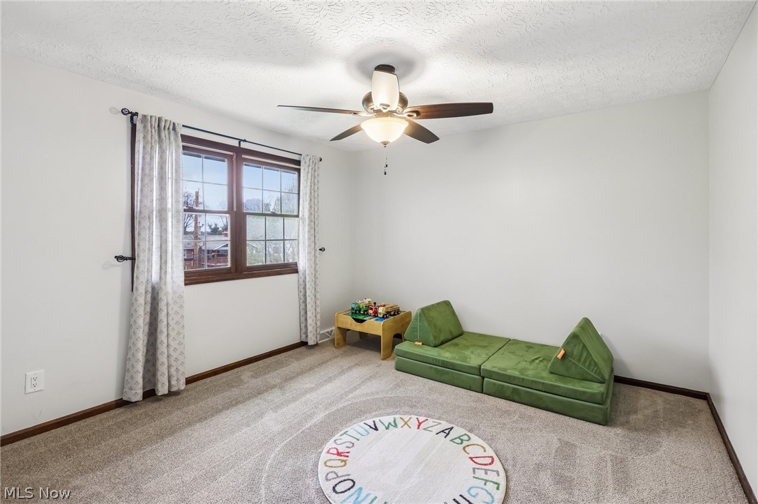 4503 Northview Avenue NW Canton OH 44709