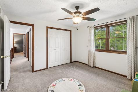 4503 Northview Avenue NW Canton OH 44709