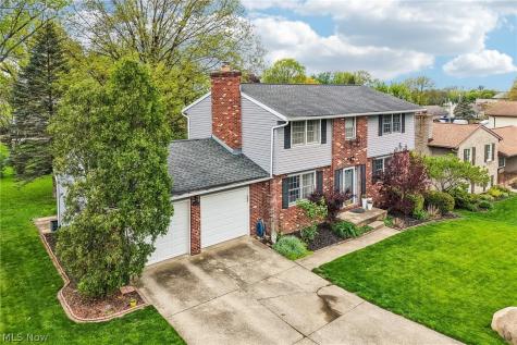 4503 Northview Avenue NW Canton OH 44709