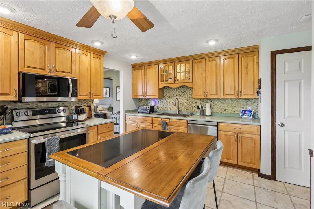 4503 Northview Avenue NW Canton OH 44709