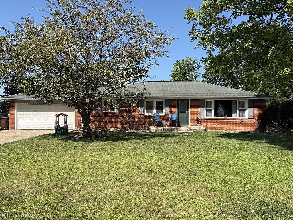 893 Dresden Drive Mansfield OH 44905