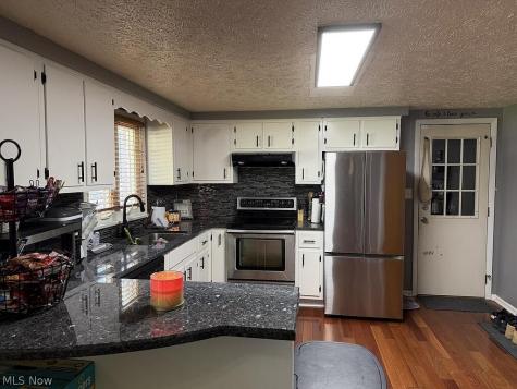 893 Dresden Drive Mansfield OH 44905