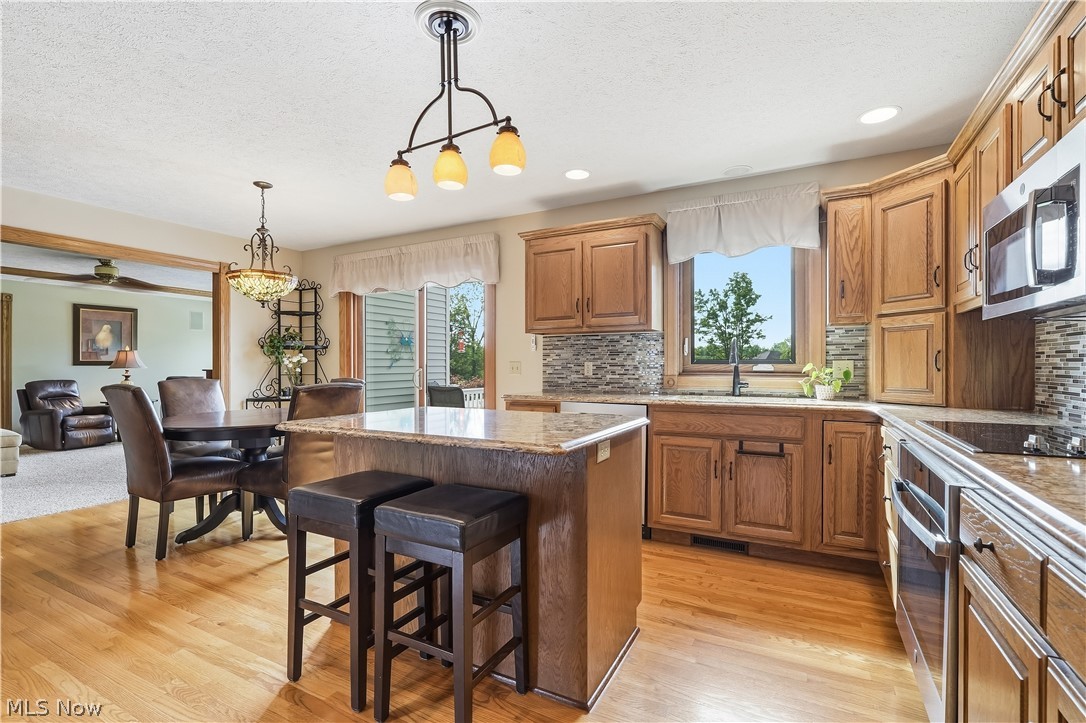 1515 Walnut Creek Trail Mansfield OH 44906