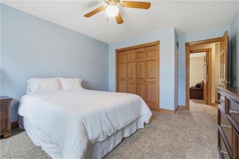 1515 Walnut Creek Trail Mansfield OH 44906