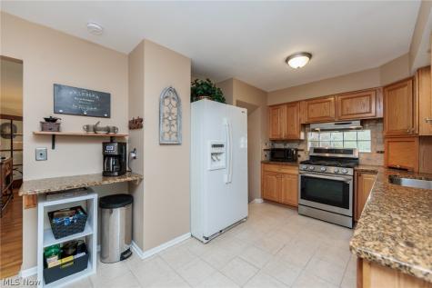4549 Golfway Road South Euclid OH 44121