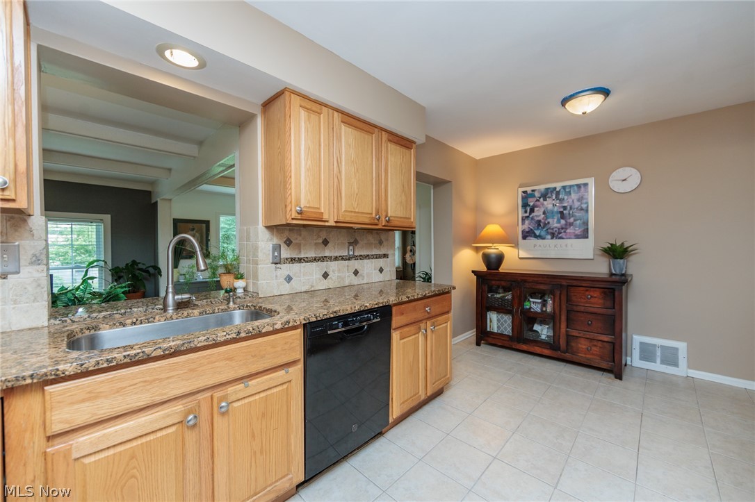4549 Golfway Road South Euclid OH 44121