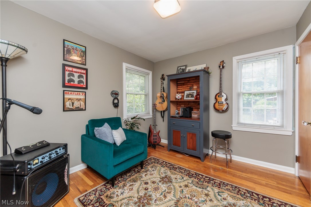 4549 Golfway Road South Euclid OH 44121