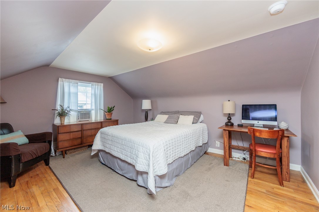 4549 Golfway Road South Euclid OH 44121