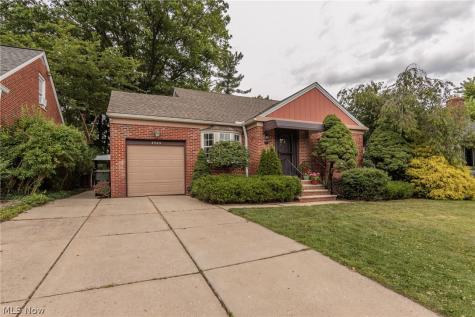 4549 Golfway Road South Euclid OH 44121