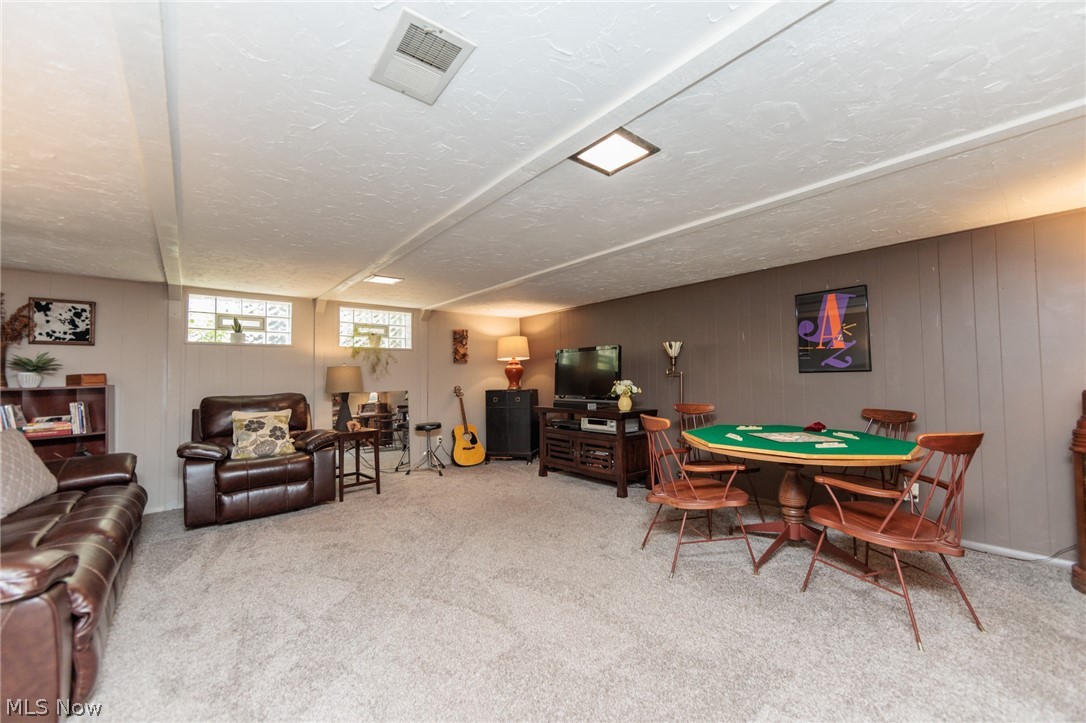 4549 Golfway Road South Euclid OH 44121