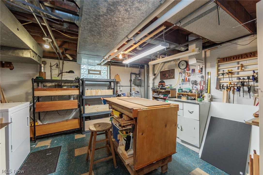 4549 Golfway Road South Euclid OH 44121