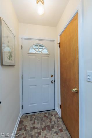4549 Golfway Road South Euclid OH 44121
