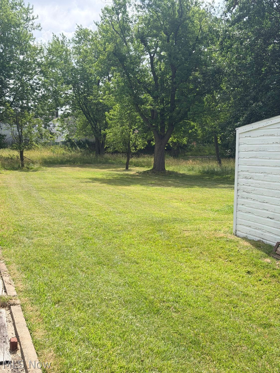 4387 E 175th Street Cleveland OH 44128