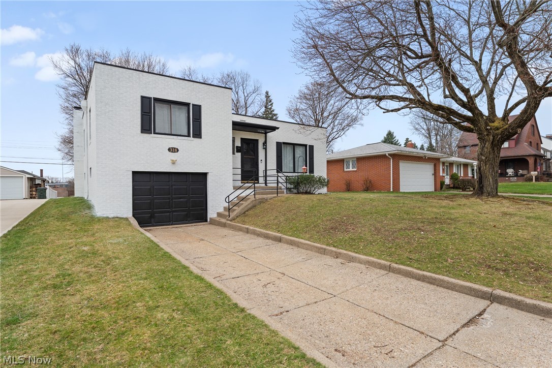 318 31st Street NW Canton OH 44709
