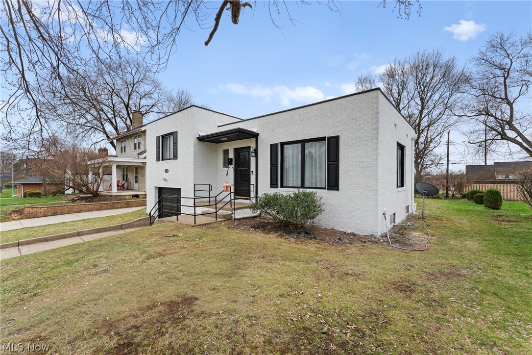 318 31st Street NW Canton OH 44709