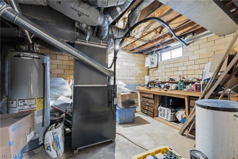 318 31st Street NW Canton OH 44709