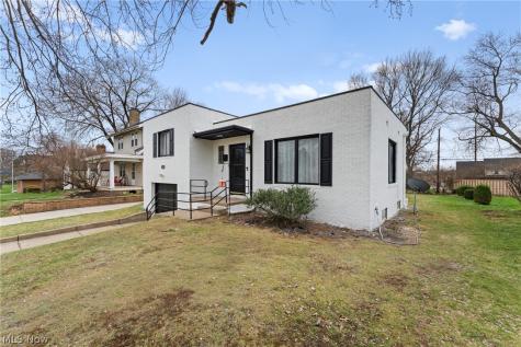 318 31st Street NW Canton OH 44709