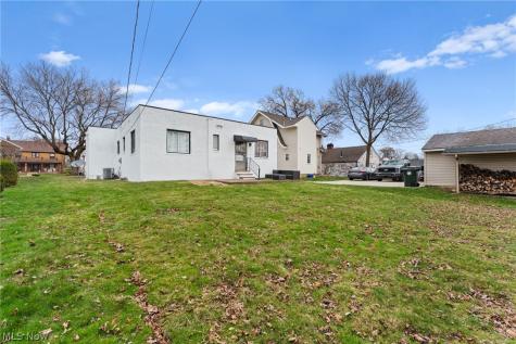 318 31st Street NW Canton OH 44709