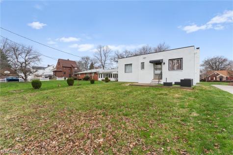 318 31st Street NW Canton OH 44709