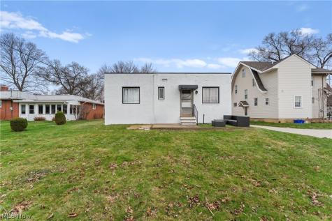 318 31st Street NW Canton OH 44709