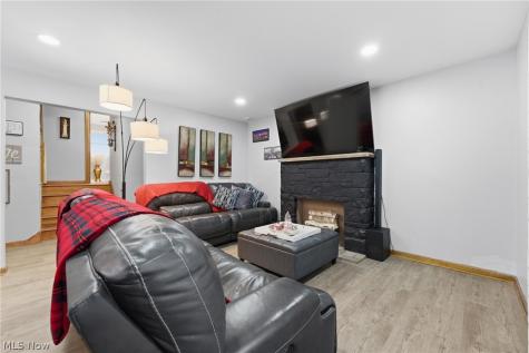 318 31st Street NW Canton OH 44709