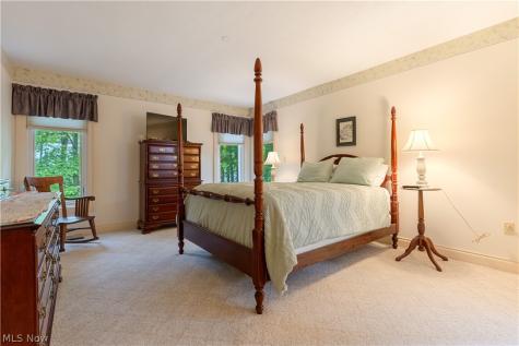 615 Highwood Drive Cuyahoga Falls OH 44223